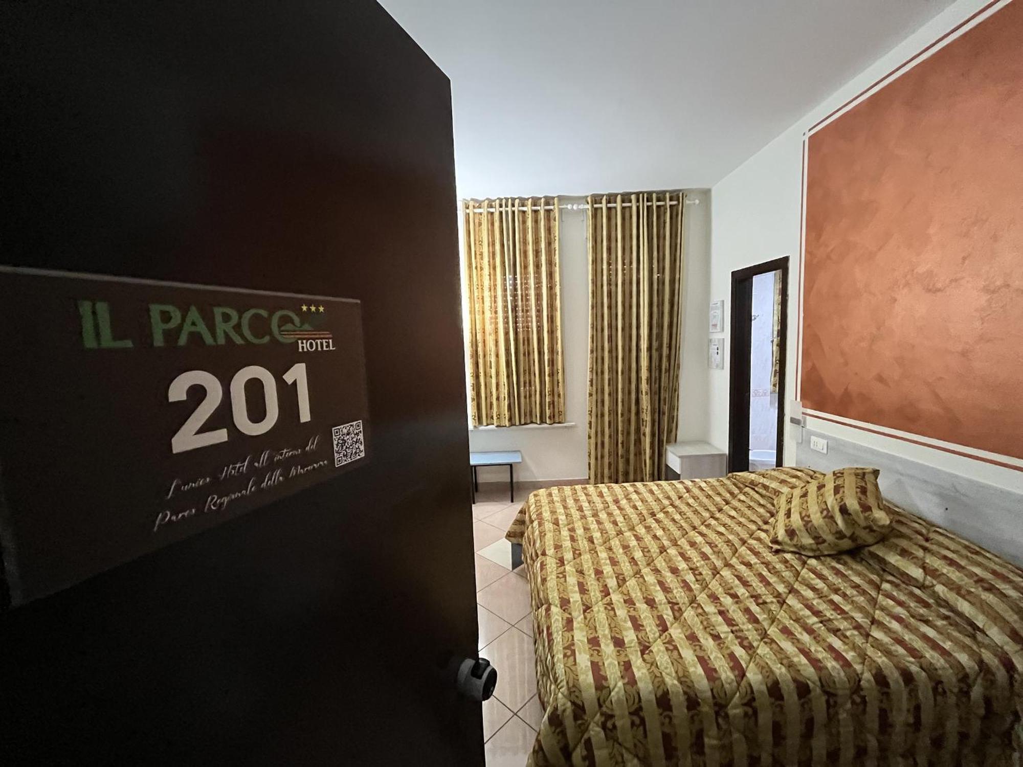 Il Parco - Parking Free & Restaurant - 3*