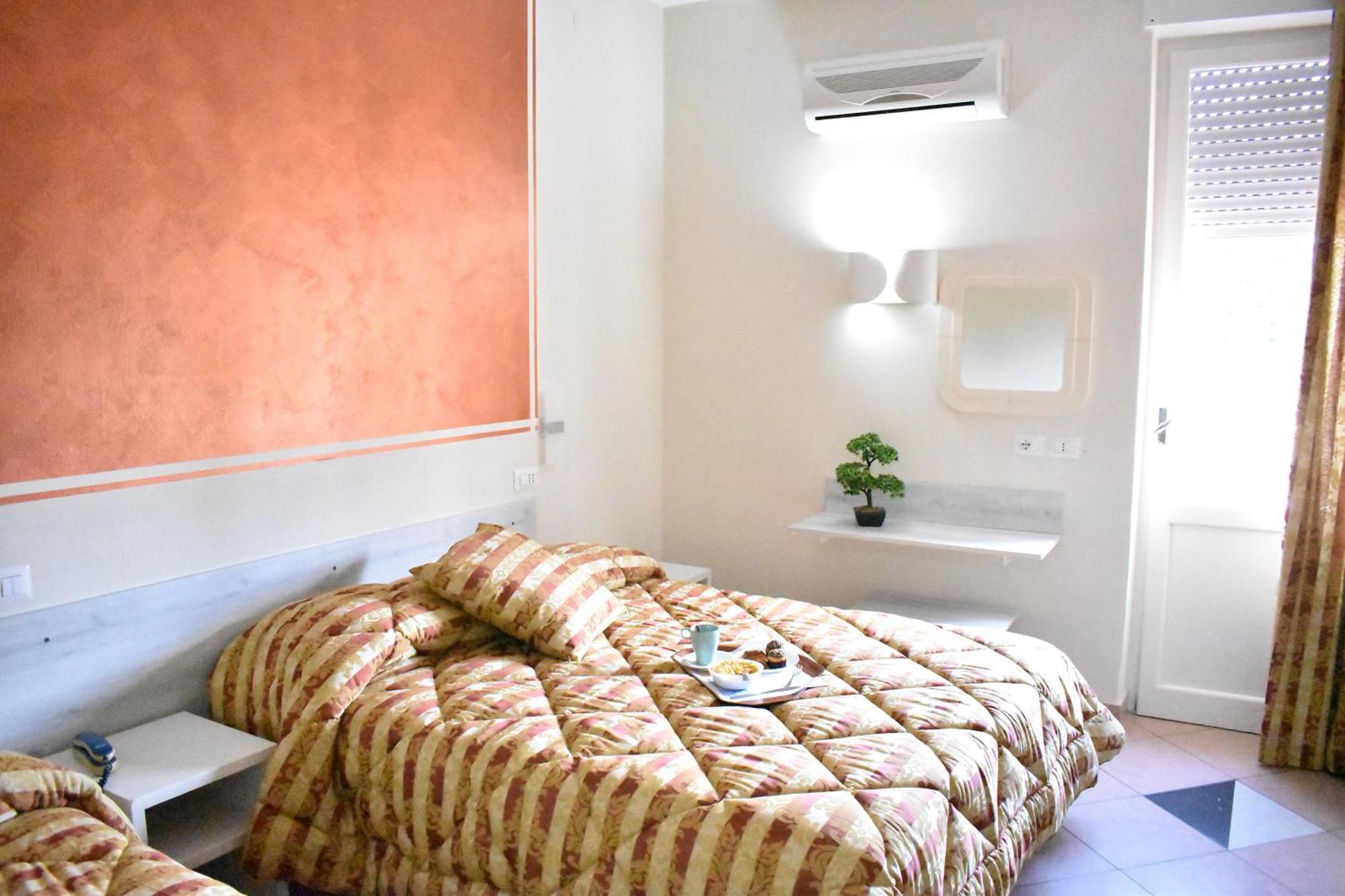 Il Parco - Parking Free & Restaurant - 3* Grosseto