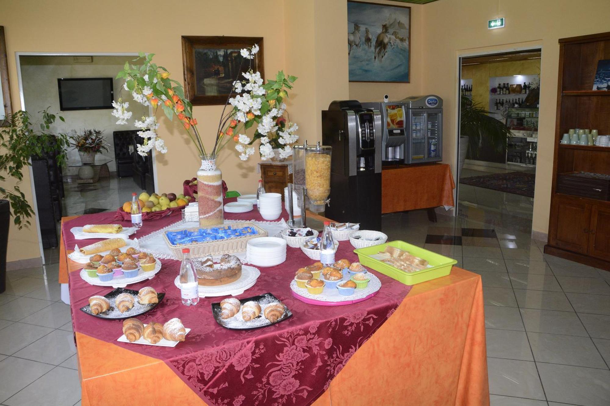 Hotel Il Parco - Parking Free & Restaurant - Grosseto