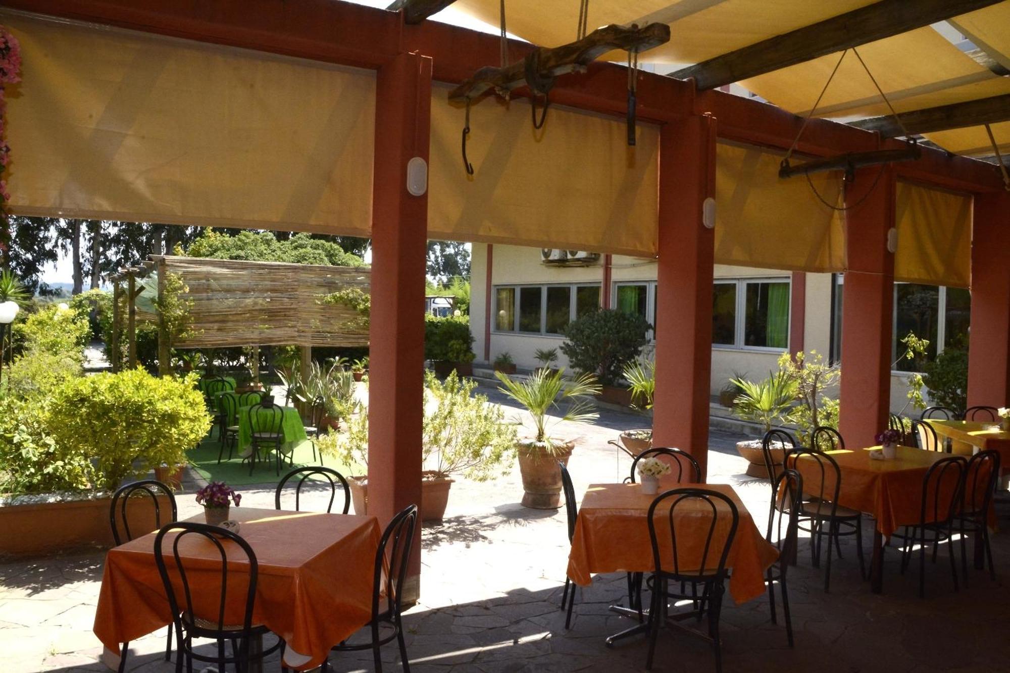 Il Parco - Parking Free & Restaurant - 3* Grosseto