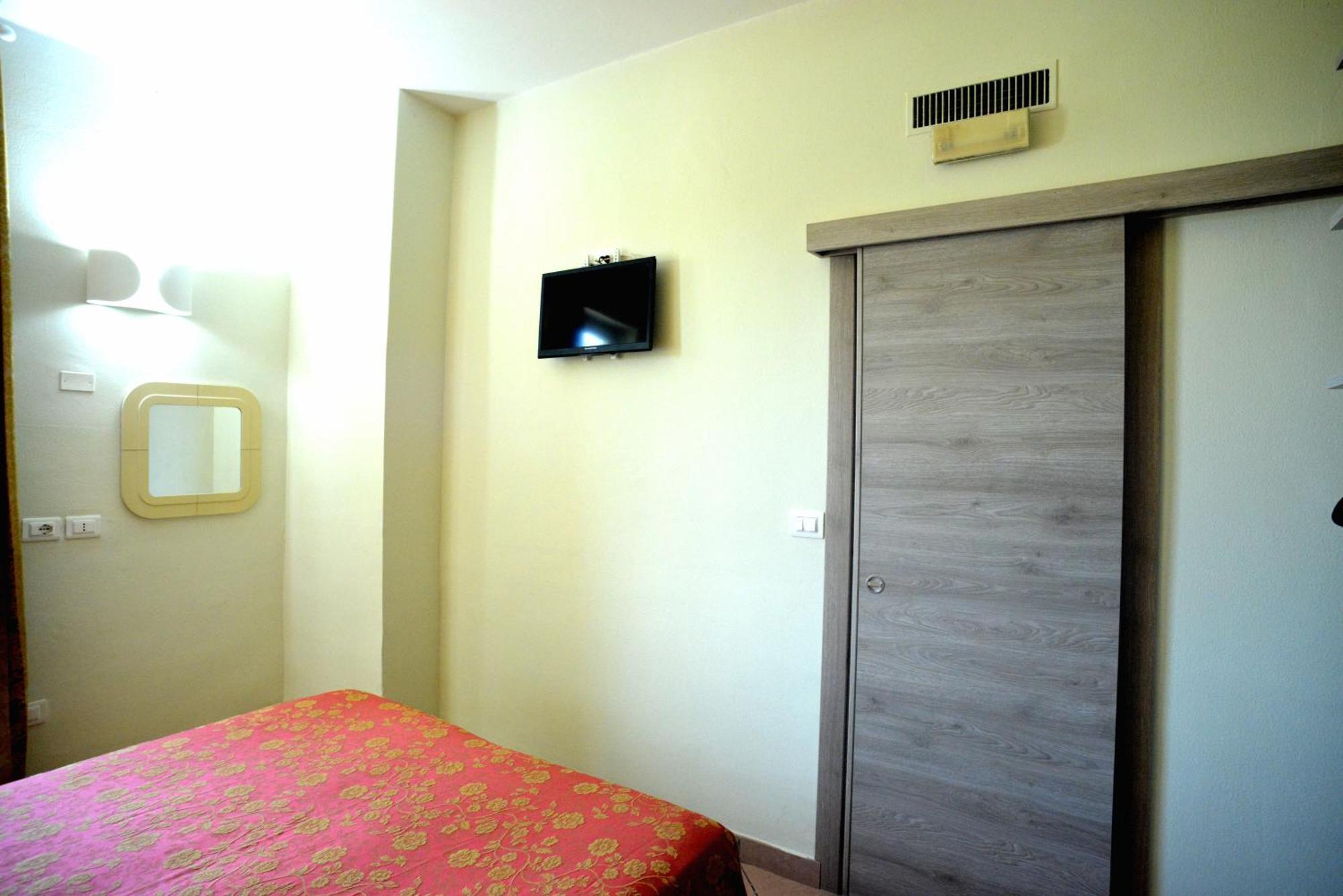 Il Parco - Parking Free & Restaurant - Hotel Grosseto