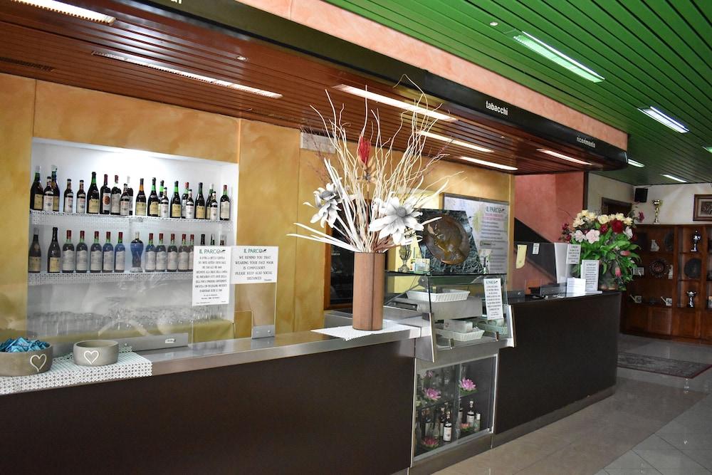 Hotel Il Parco - Parking Free & Restaurant -