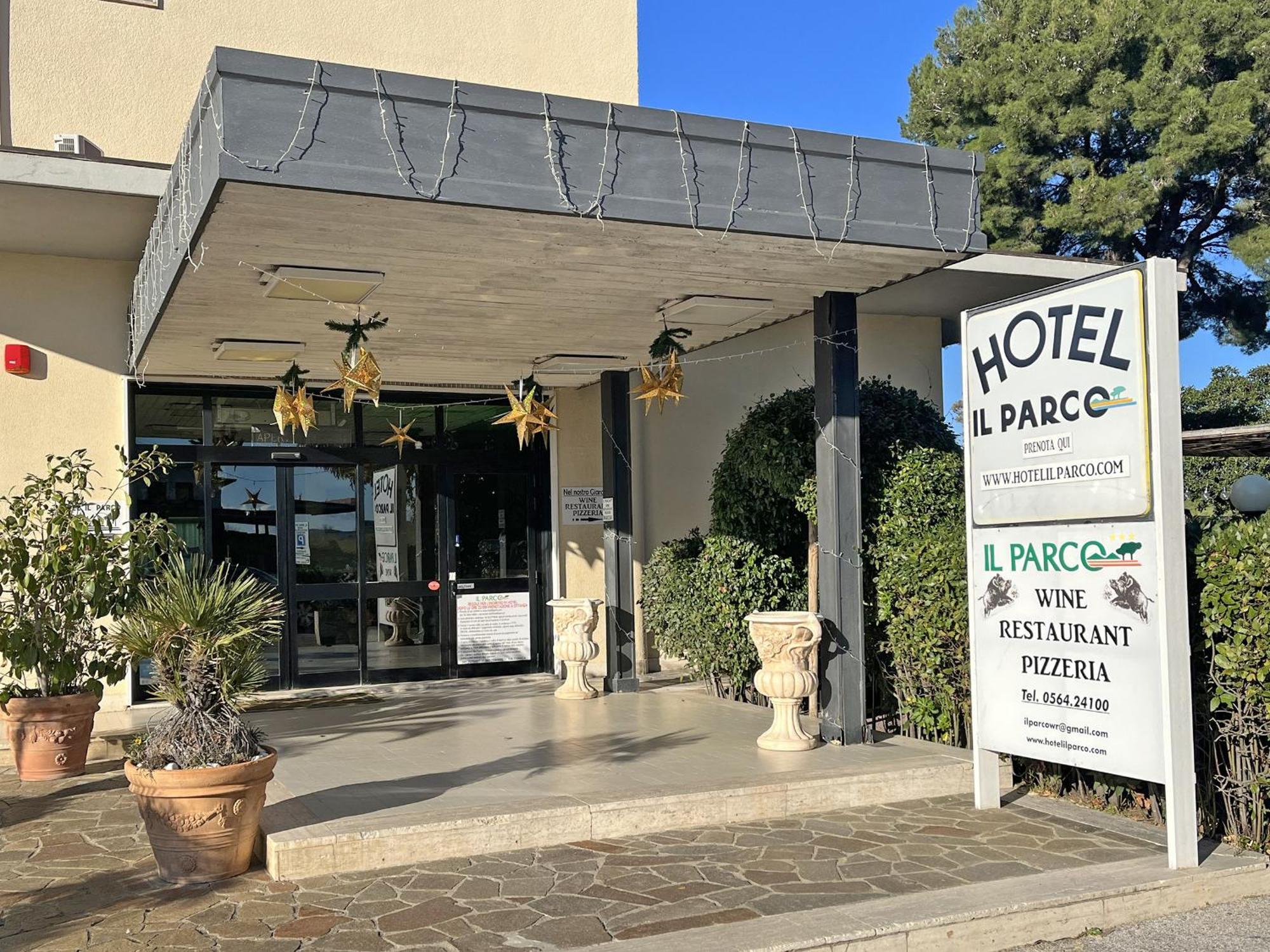 Il Parco - Parking Free & Restaurant - Grosseto